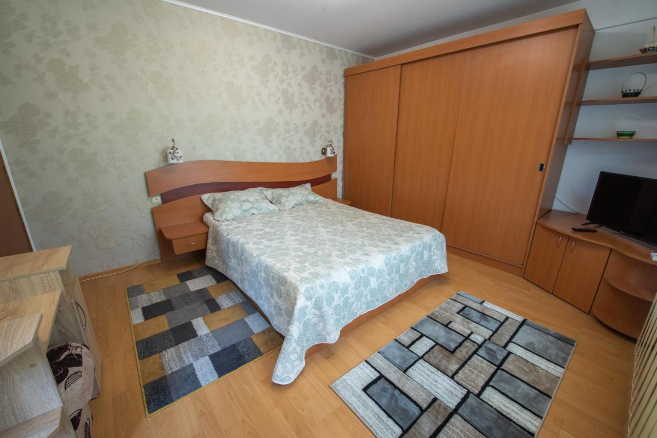 סינאיה Monik Apartament מראה חיצוני תמונה